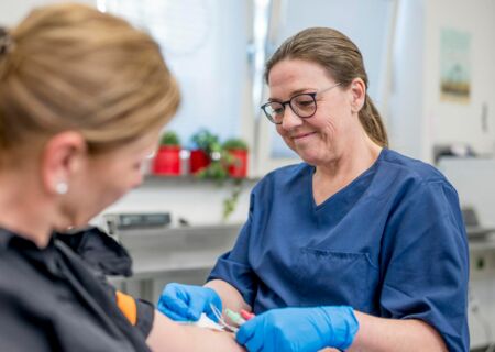 MFA mit Patientin in der Gynäkologischen Ambulanz
